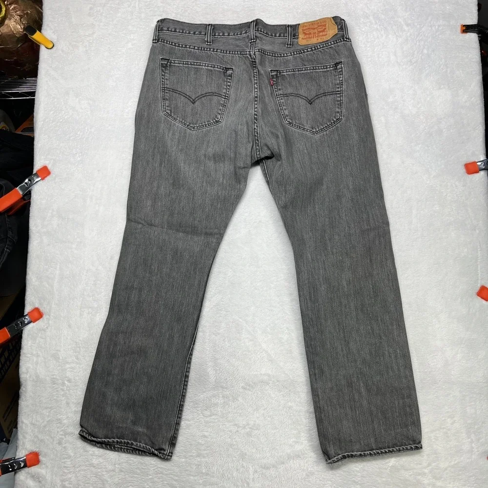 Levi's 501 Original Jeans Men's Gray‎ Denim Classic Straight Button Fly - 37x28